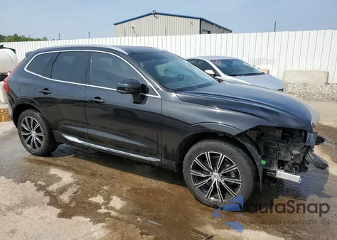 2018 Volvo Xc60 T5 Inscription из США, поврежденный, VIN YV4102RL8J1006277